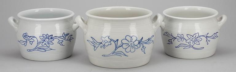 SMÖRPYTTOR, 3 st, keramik, Arabia 1932-1949.