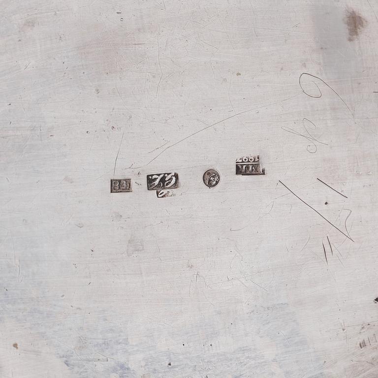 Gustav Lindgren, kaffekanna och gräddkanna, silver, S:t Petersburg 1827.