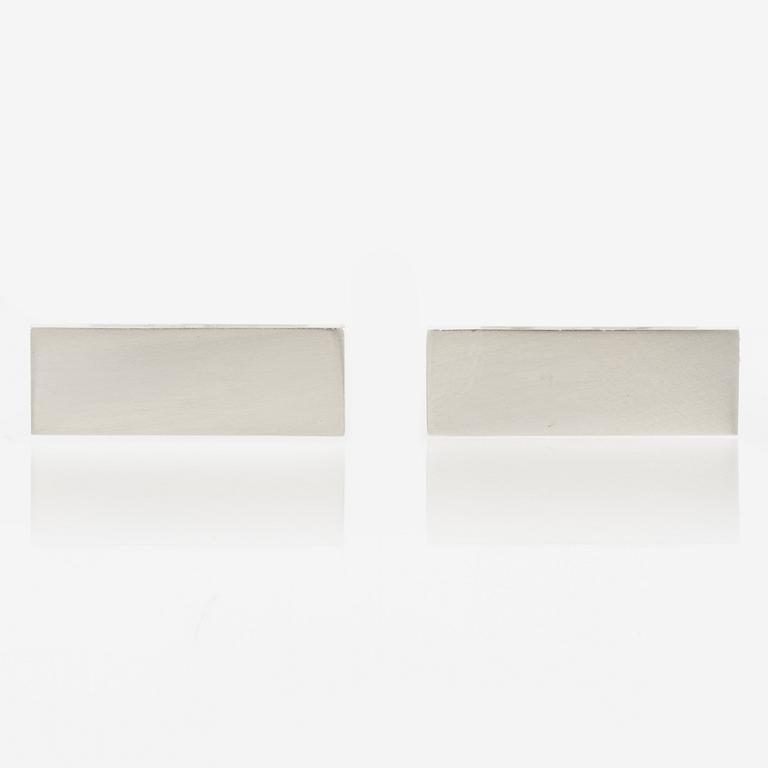 Wiwen Nilsson, a pair of sterling silver cufflinks, Anders Nilsson, Lund 1945.