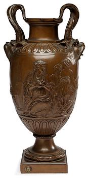 1093. A 19th century Ferdinand Barbedienne bronze urn, signed.