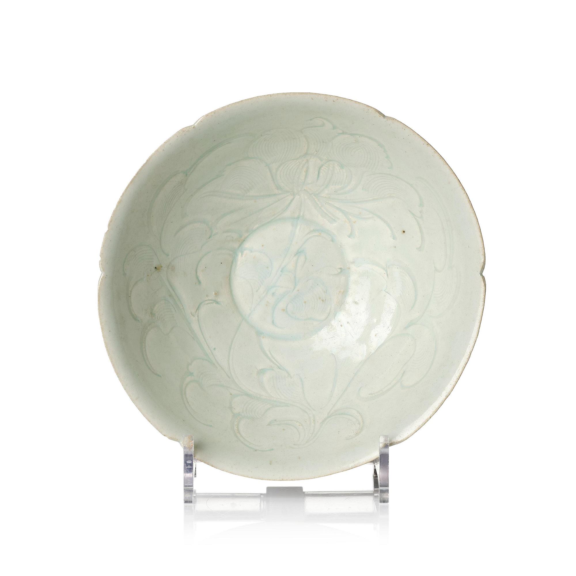 A qingbai incised 'peony' lobed bowl, Song dynasty (960-1279).