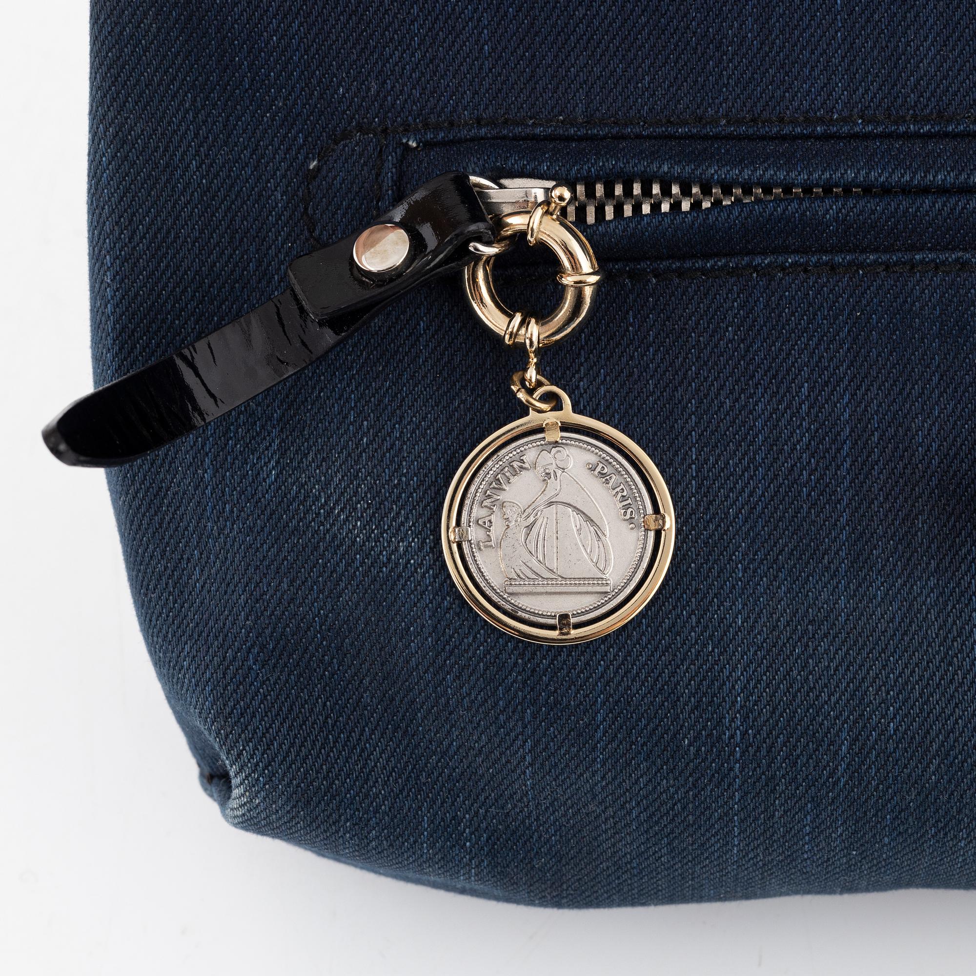 Lanvin, clutch.