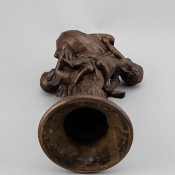 GUSTEN LINDBERG, Skulptur. Brons. Sign. Dat. Gjutarstämpel. Höjd 41,5 cm.