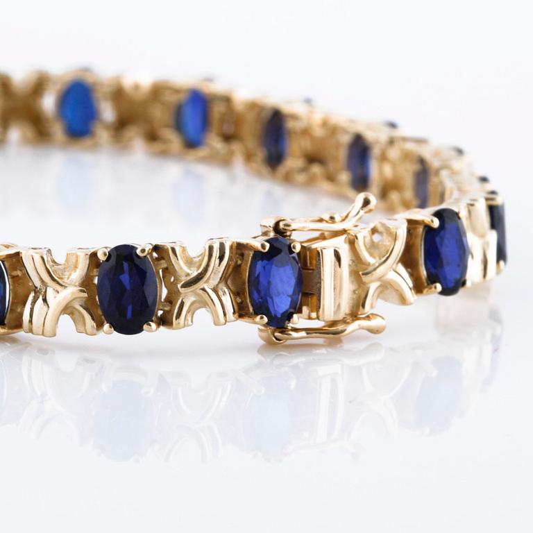 BRACELET, a sapphire bracelet.