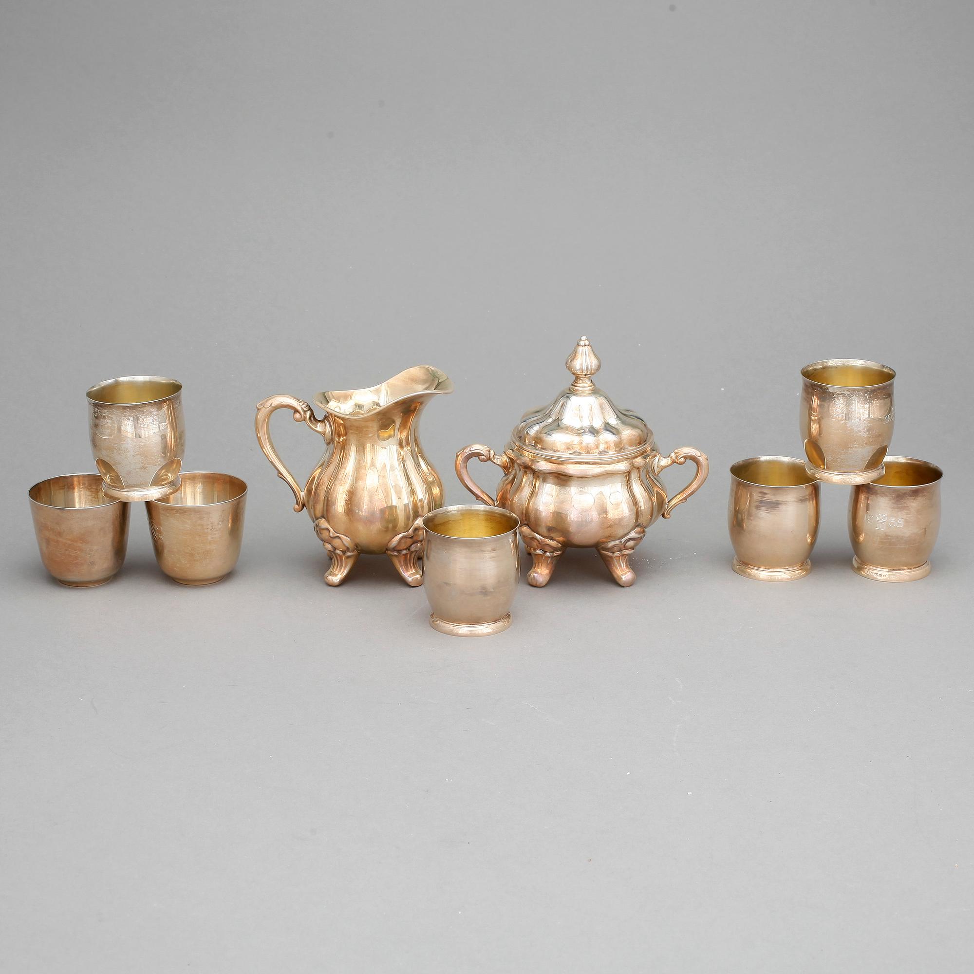 PARTI SILVER, 9 delar. Bl a GAB Stockholm 1934. Tot ca 450 g.