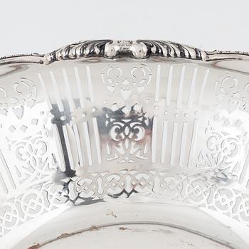 A German Silver Basket, mark of Gebrüder Deyhle, Schwäbisch Gmünd, circa 1900.