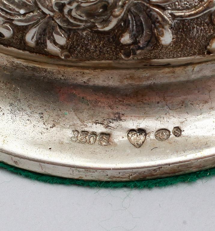 LJUSSTAKAR, 1 par, silver 830, 1900-talets första hälft.