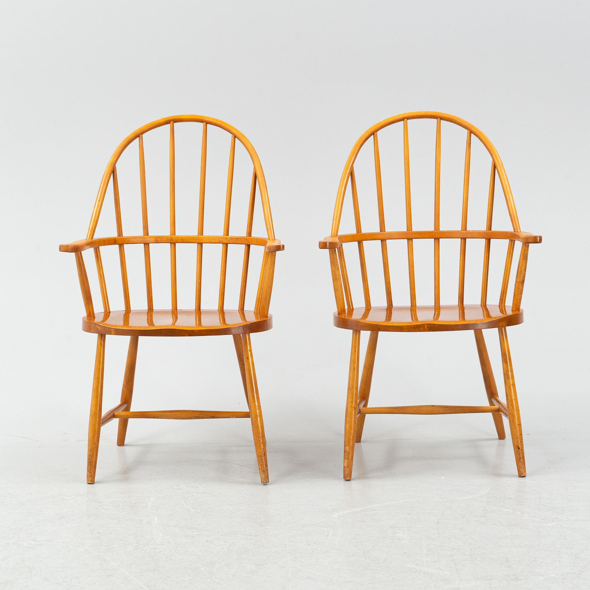 Stolar ett par, sk Windsorstolar, 1900-talets mitt.