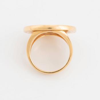 Bulgari ring 18K guld med pärlemor.