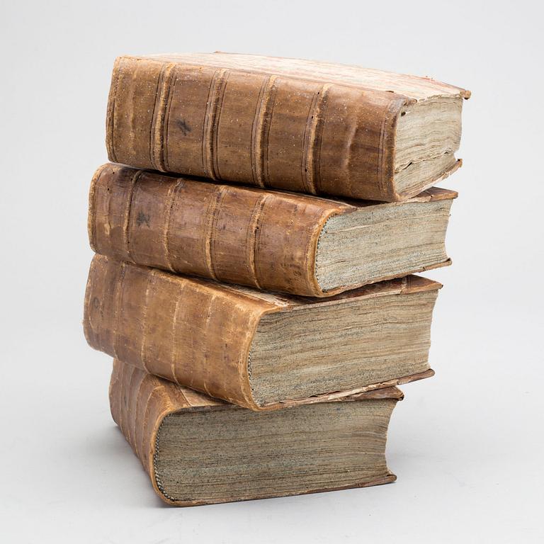 SAMLING INBUNDNA Kungl. Maj:ts förordningar,påbud, taxa... 2-4 vol. 1700-tal.
