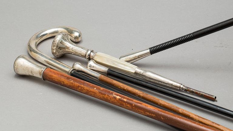 KÄPPAR, PARASOLL samt RIDSPÖN, 6 st, silverskodda, 1900-talets första hälft.