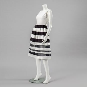 COCKTAIL DRESS, Alice + Olivia, size 4.