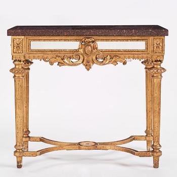 A porhyry stone top from Älvdalens porfyrverk, early 19th century.
