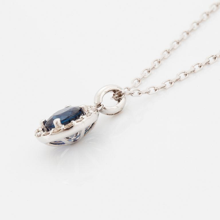 Collier, med blå safir och briljantslipade diamanter.