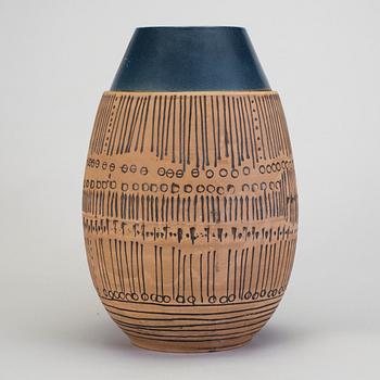 LISA LARSON, vas, stengods, Gustavsberg.