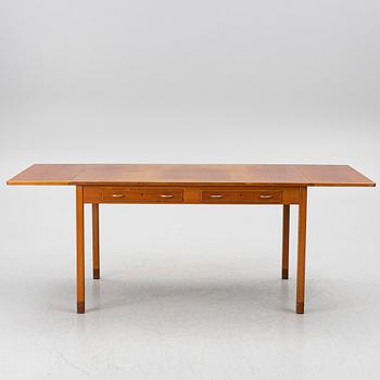 David Rosén, skrivbord modell 590-026 ur Futura-serien, formgivet 1949, Nordiska Kompaniet.