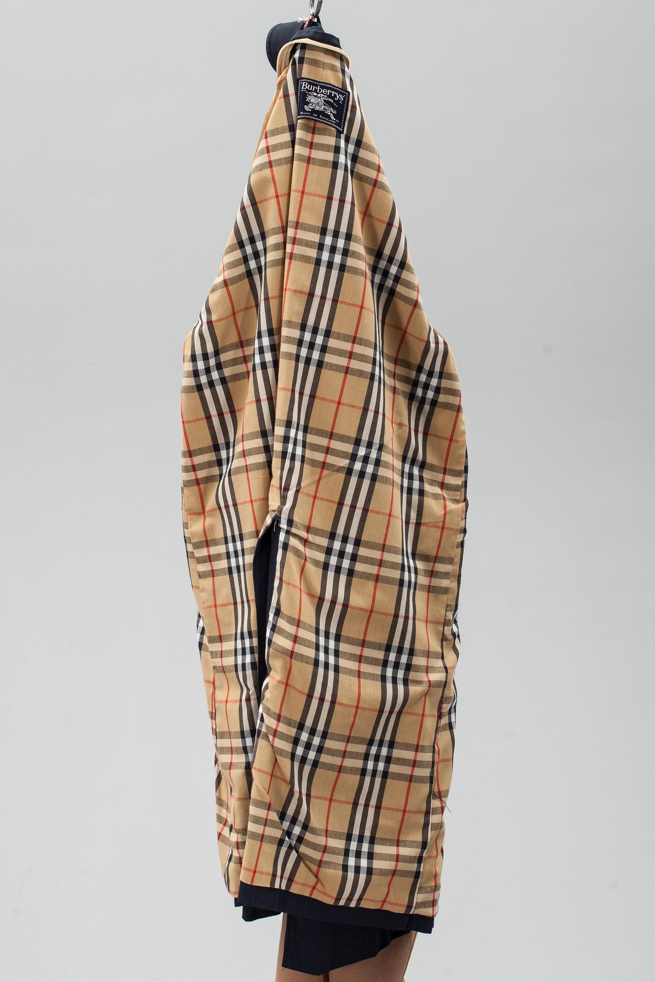 KAPPA, Burberry.