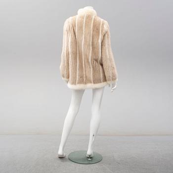 A mink fur jacket, Qwarnstöms Päls, Borlänge. Size circa M.