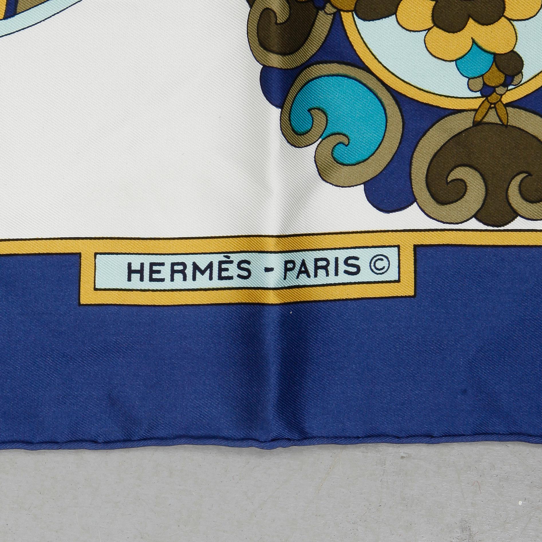 SCARF, "Cendrillon" Hermes.