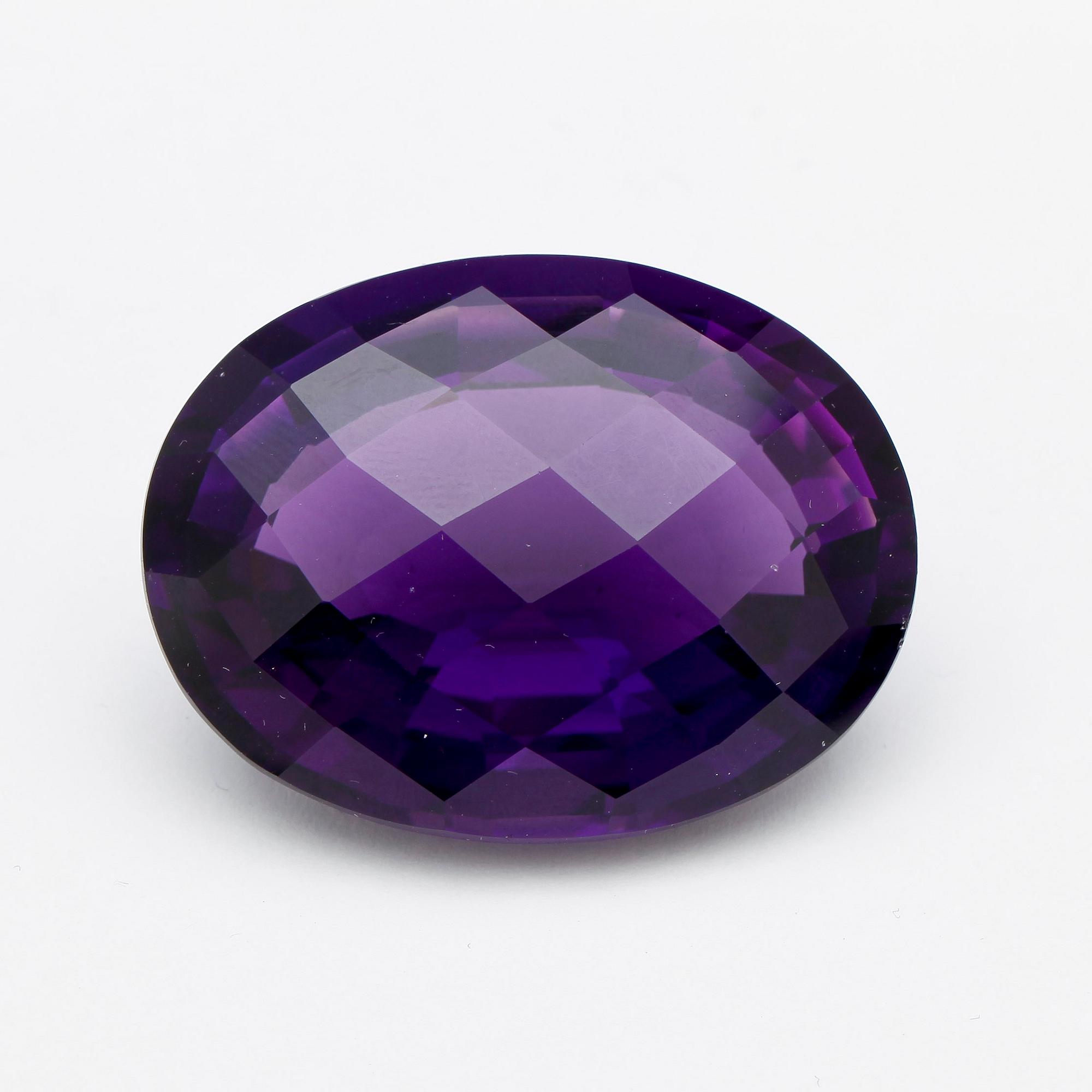 AMESTIST, oinfattad, ca 123 ct.