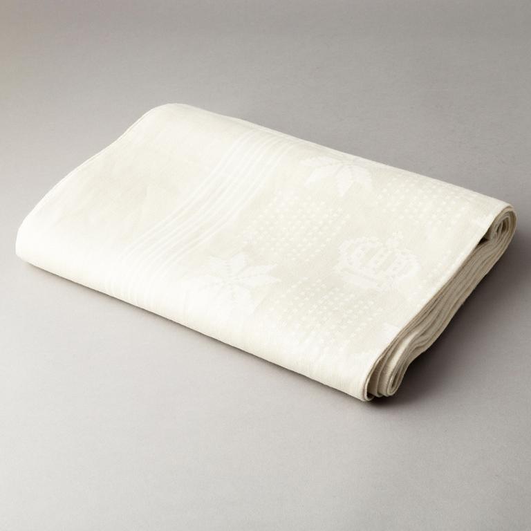 Augusta Skårman, duk, linnedamast, ca 244,5 x 155,5 cm, Gotland.