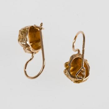 ÖRHÄNGEN, 14K guld, "Nugget", Björn Weckström Lapponia 1969. Vikt 3,6 g.