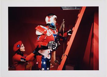 William Klein, ”Mister Freedom koffert - full set edition”, 2020.