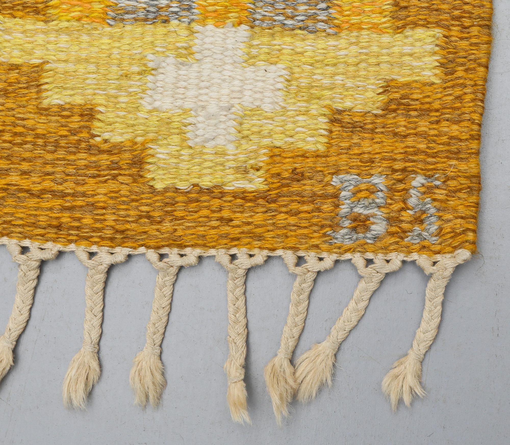 MATTA, rölakan, Sverige, monogramsignerad BS, 1900-talets andra hälft. 199 x 138 cm.