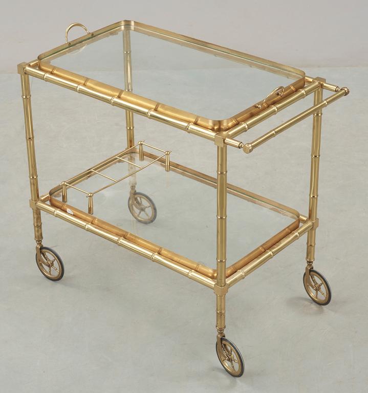 SERVERINGSVAGN, 1900-talets andra hälft.