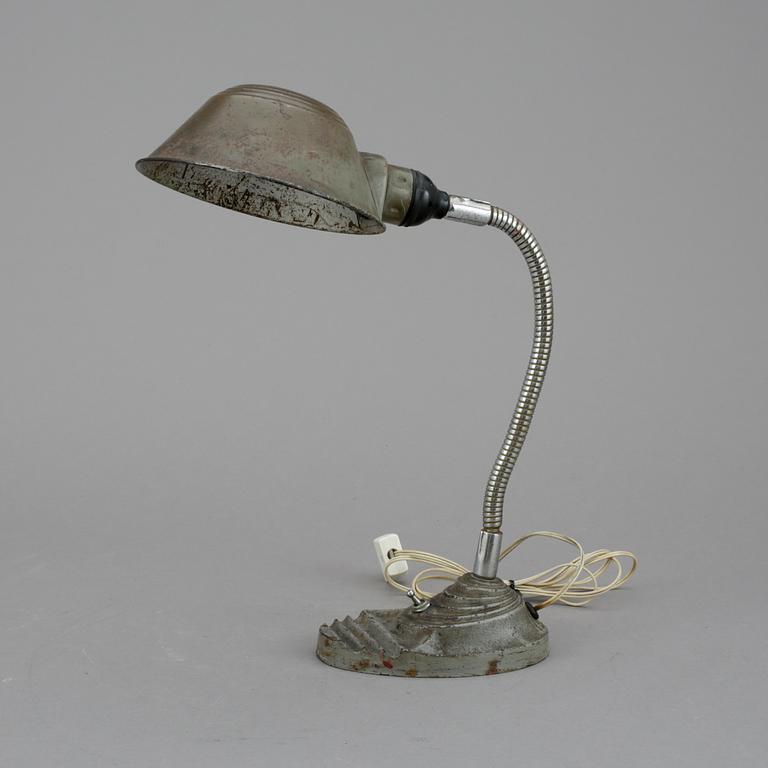 BORDSLAMPA, 1940/50-tal.