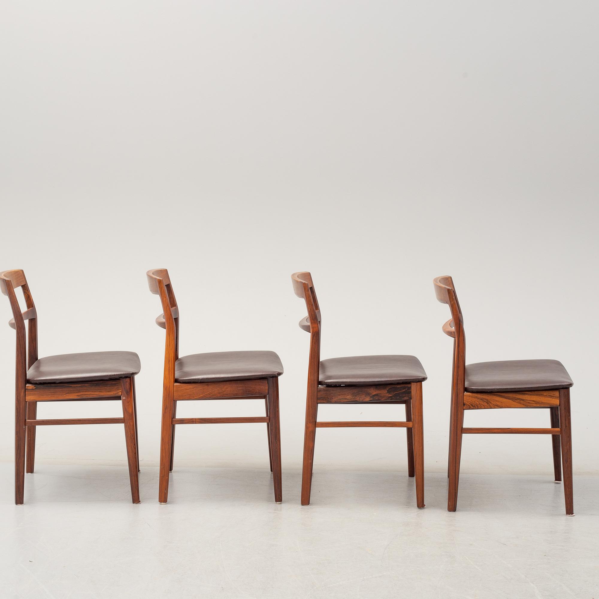 A second half of the 20th Century five piece dining suite, Vejle Stole & Möbelfabrik, Denmark.