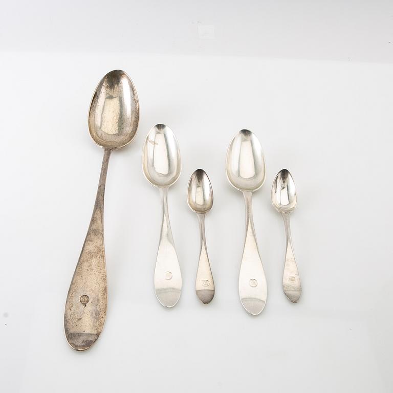 Johan Malmstedt, cutlery 19 dlr silver, Gothenburg 1797-1806.
