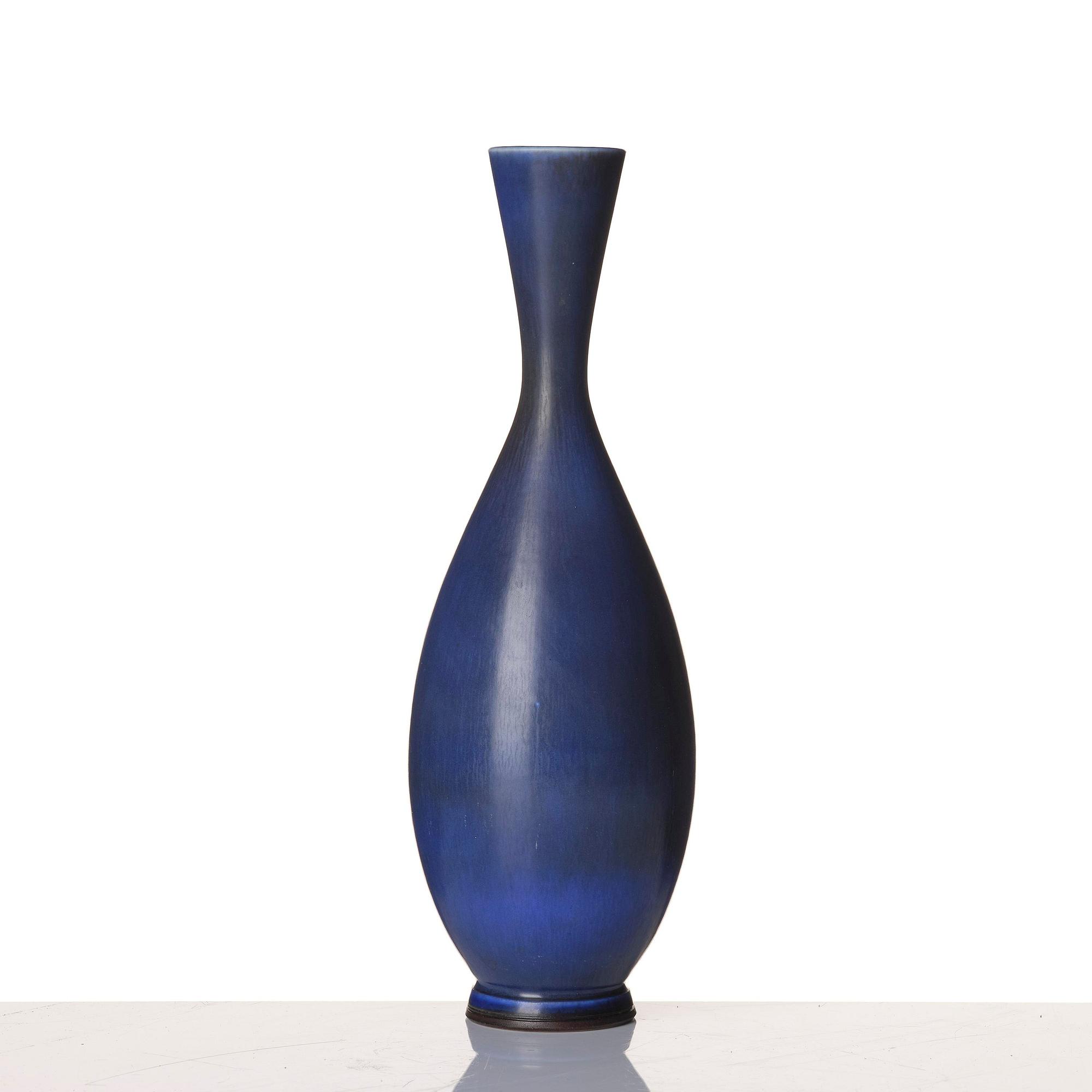 Berndt Friberg, a stoneware vase, Gustasberg Studio 1965.