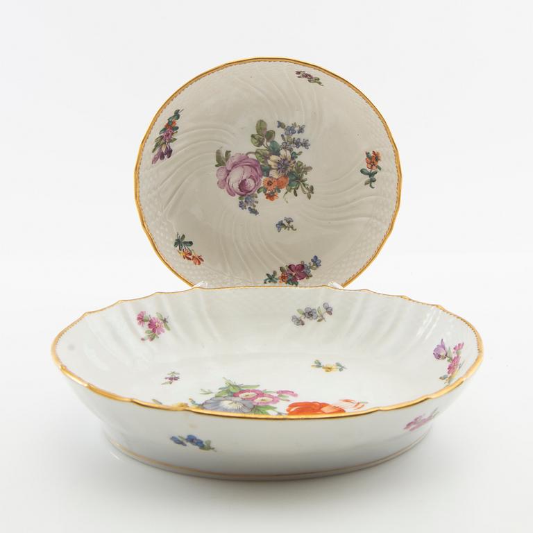 Service "Saxisk Blomst" 12 pcs Royal Copenhagen Denmark porcelain mid-20th century.