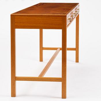 Josef Frank, sideboard, modell 821, Firma Svenskt Tenn, efter 1985.