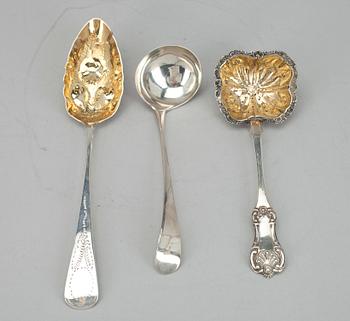 SKEDAR, 3 st, silver, London samt St. Petersburg 1799-1848. Vikt ca 136 g.