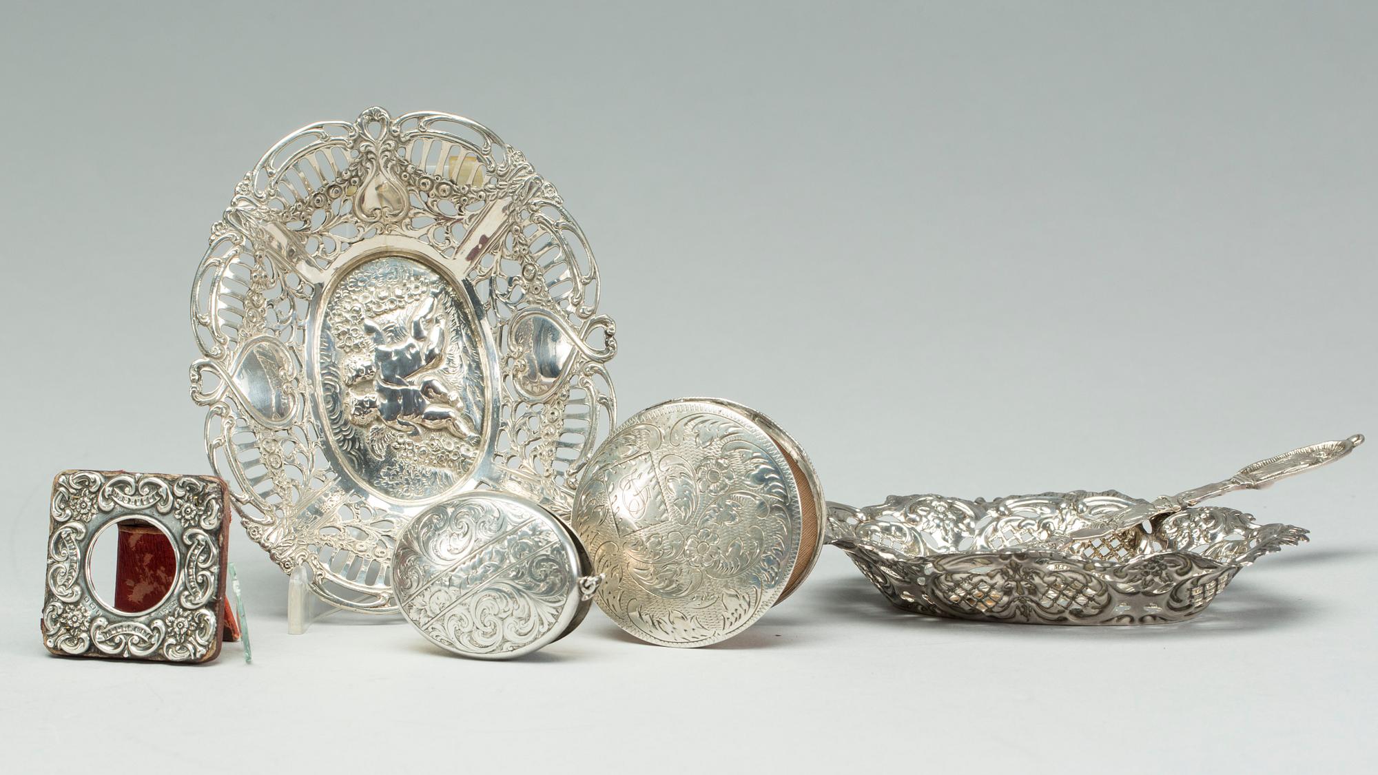 PARTI FÖREMÅL, 6 delar, silver, 1800/1900-tal. Total vikt ca 220 gram.