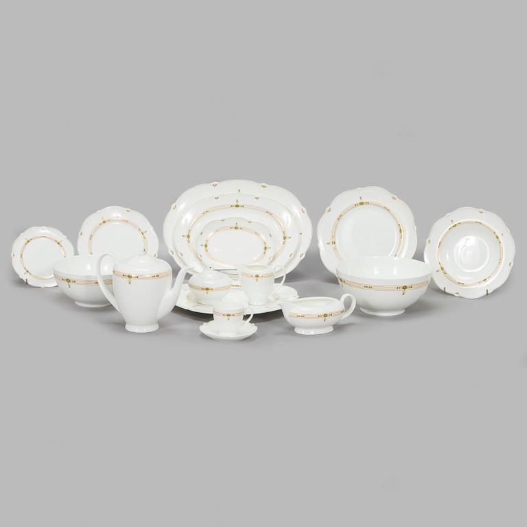 Paloma Picasso, matservis, 54 delar, benporslin, "Montserrat", Villeroy & Boch.