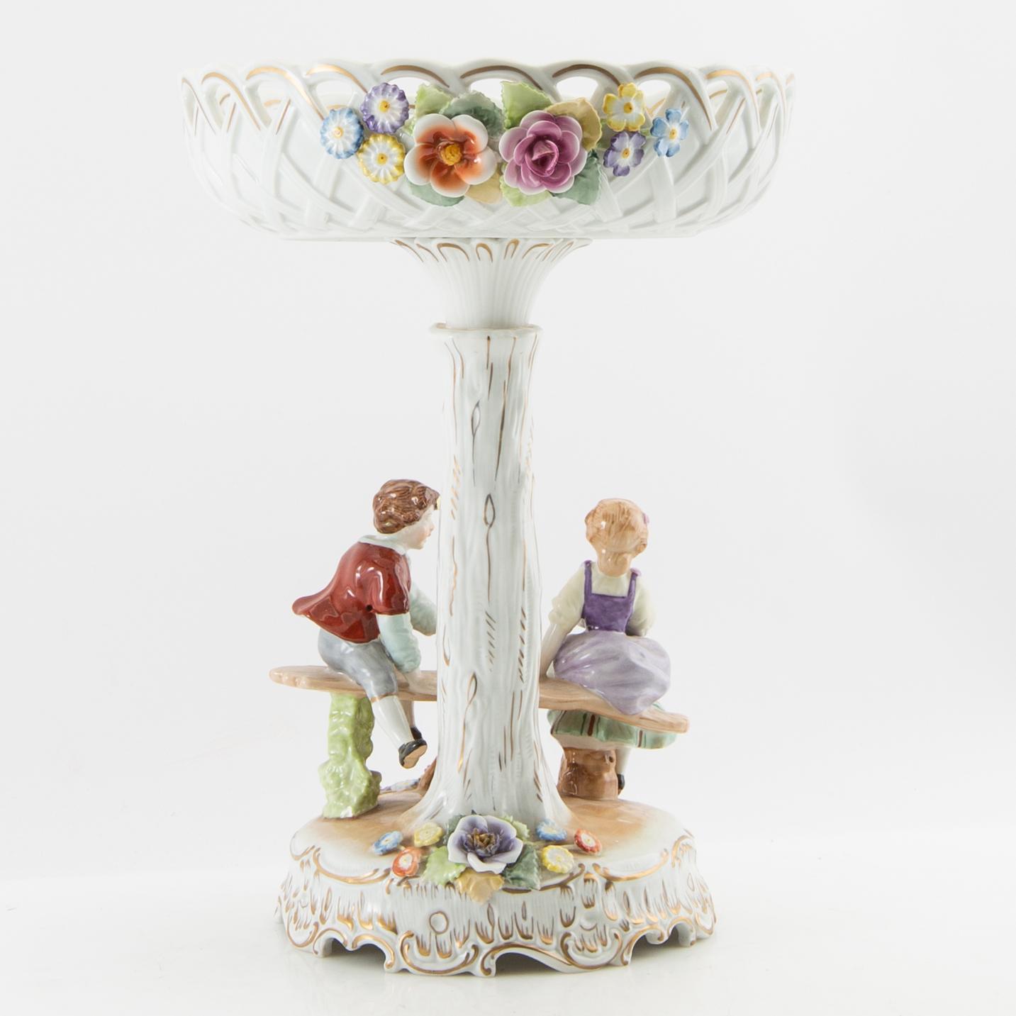 Essay bowl Louis XV style Plaue Germany mid-20th century porcelain.