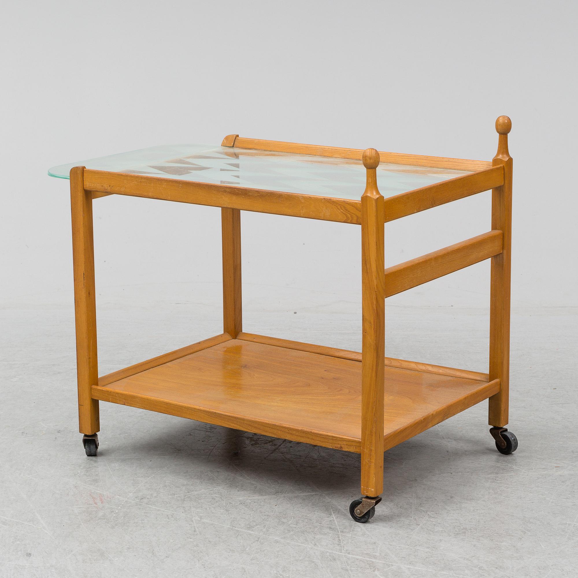 SERVERINGSVAGN, 1900-talets andra hälft.