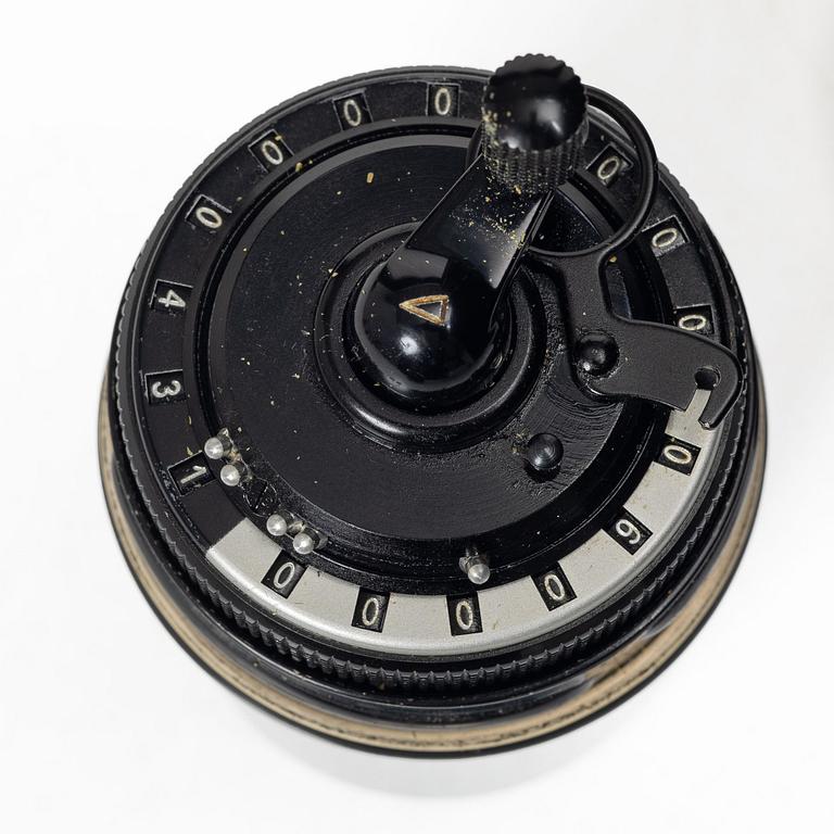 Calculating machine, “Curta, Type I”, developed by Curt Herzstark, Contina AG Mauren, Liechtenstein, designed in 1947.