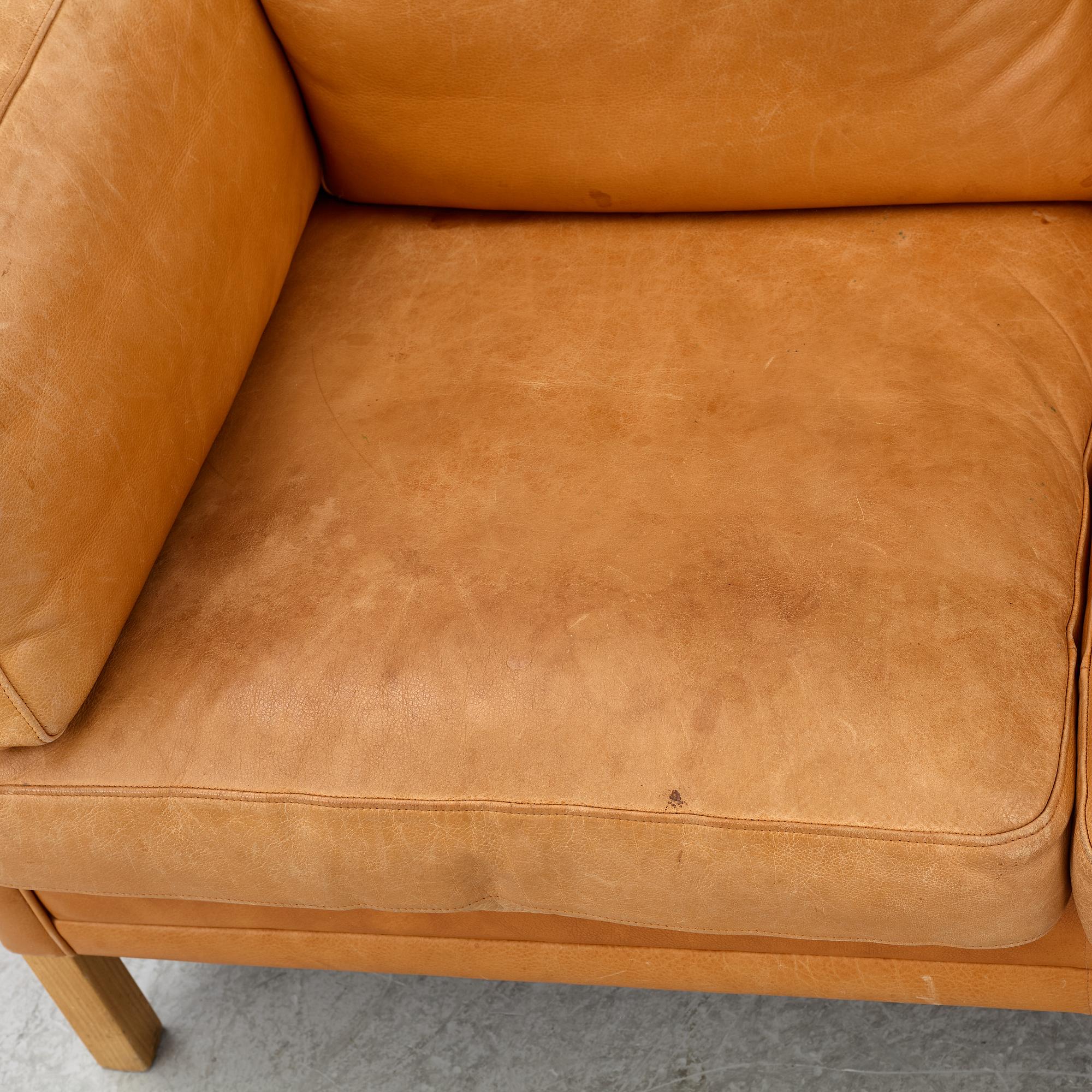 Mogens Hansen, a sofa, 'MH 2225', Denmark, late 20th Century.