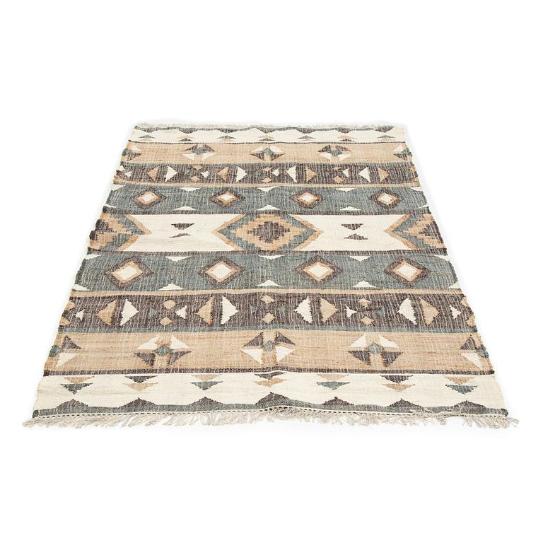 An Indian flat weave carpet,  approx. 287 x 174 cm.