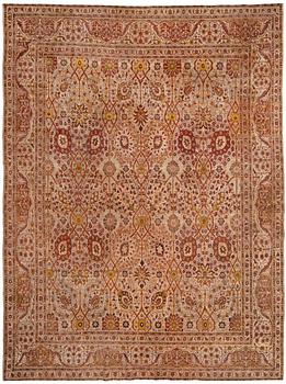 999. ANTIQUE TABRIZ. 380,5 x 280,5 cm.