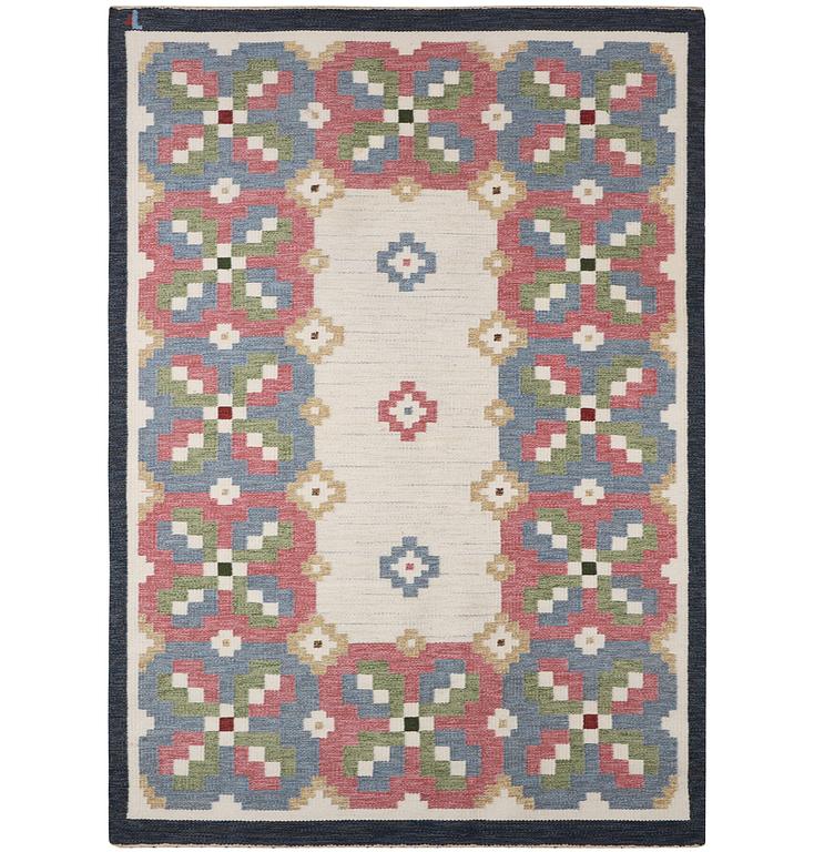 Erik Lundberg, a flat weave carpet, Vävaregården, Eringsboda, Sweden, c. 249 x 172 cm.