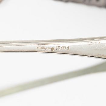 Bestick, 17 delar, silver, bl a serveringssked Th Marthinsen, Norge, kaffeskedar CG Hallberg mm.