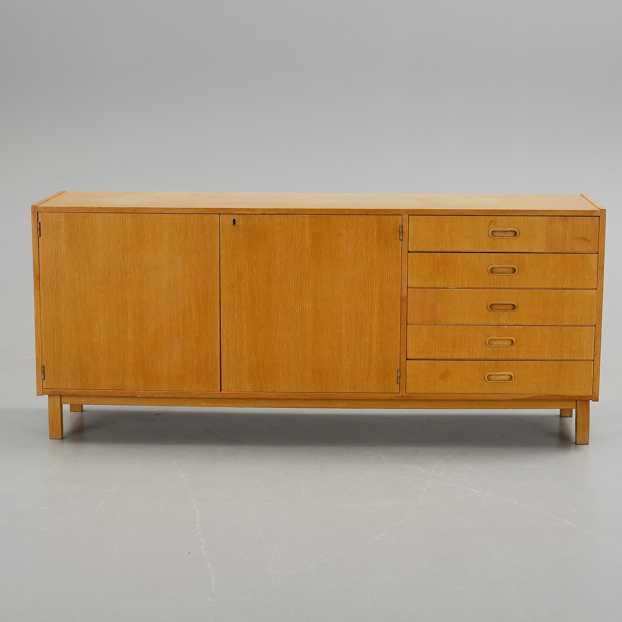 SIDEBOARD, Sverige, 1900-talets andra hälft.
