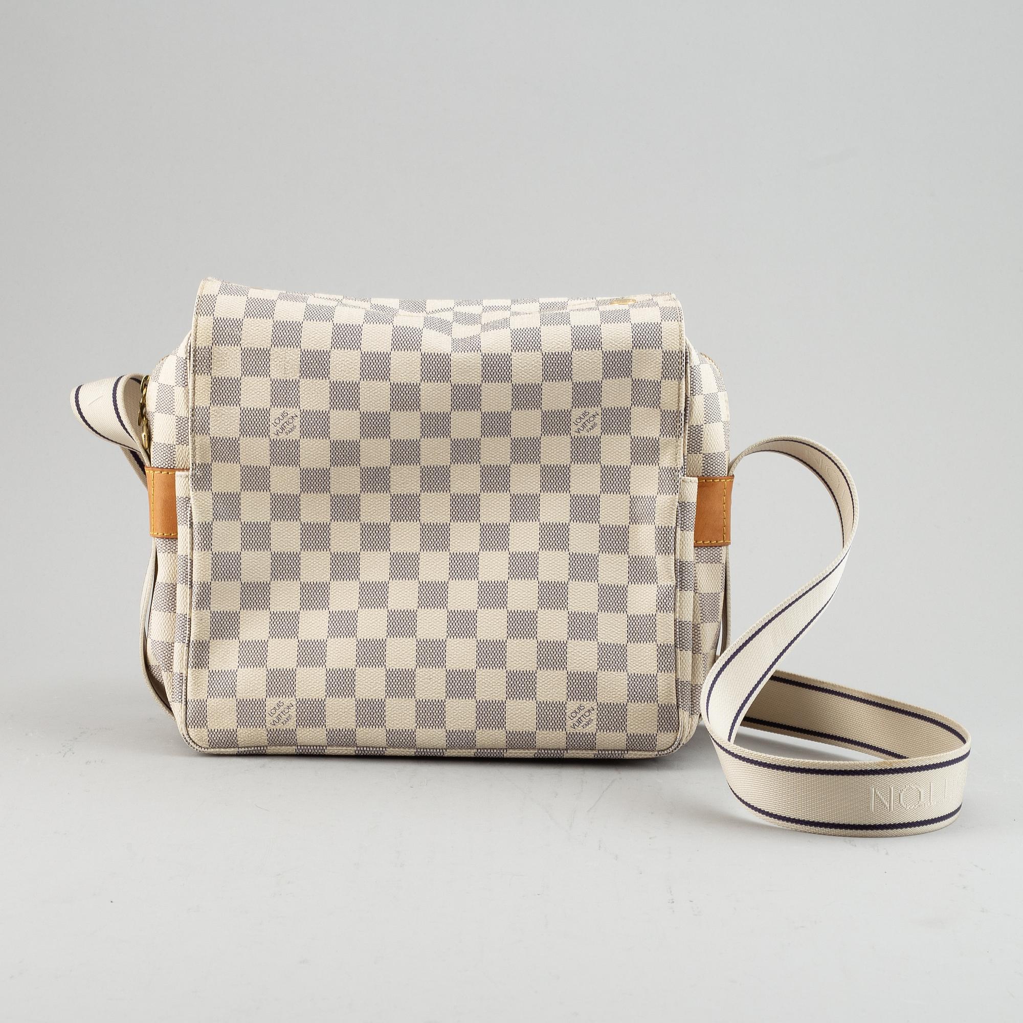 Louis Vuitton, a 'Naviglio' bag.