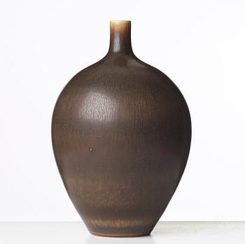 Berndt Friberg, a stoneware vase, Gustavsberg studio, Sweden 1966.