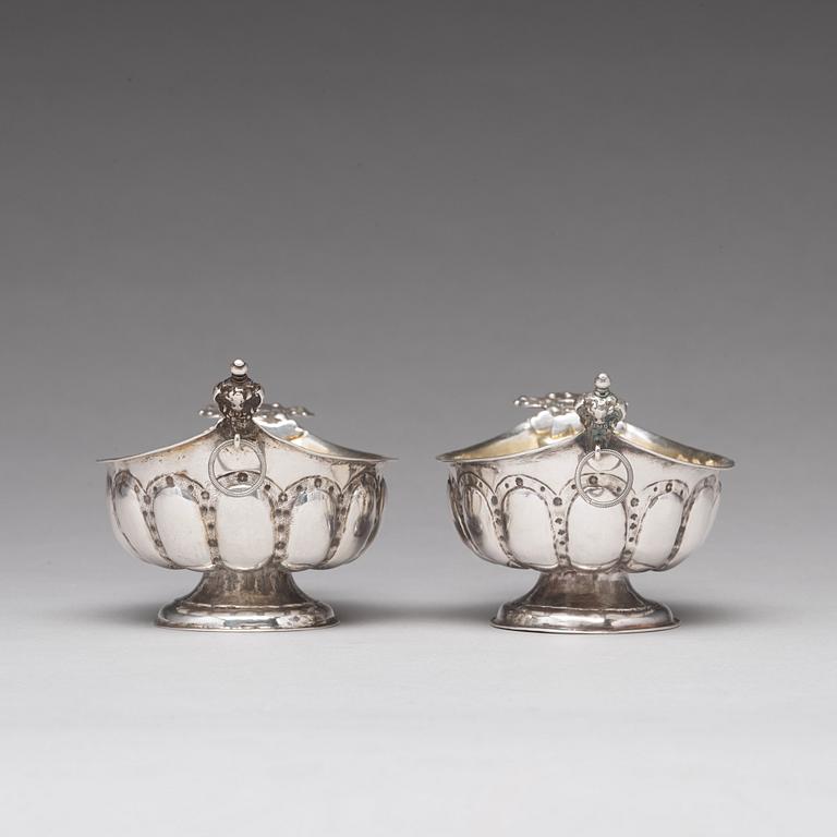 A pair of Swedish 18th century parcel-gilt silver brandy-bowls, mark of Otto Henrik Sjöberg, Falun 1748.